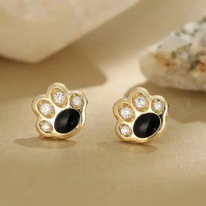 Closet Clearout! Cat Claw Gold Earring Studs